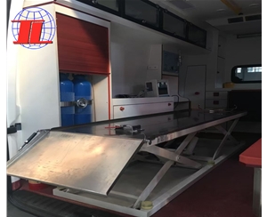 120 emergency medical vehicles use lifting platforms